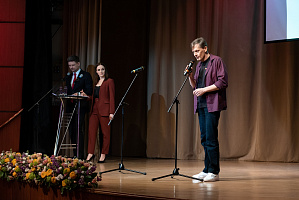 XVI ��������� �������� ������